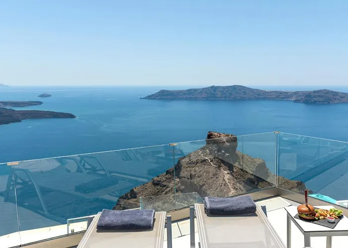 Pearl On The Cliff Hotel & Suites By Pearl Hotel Collection