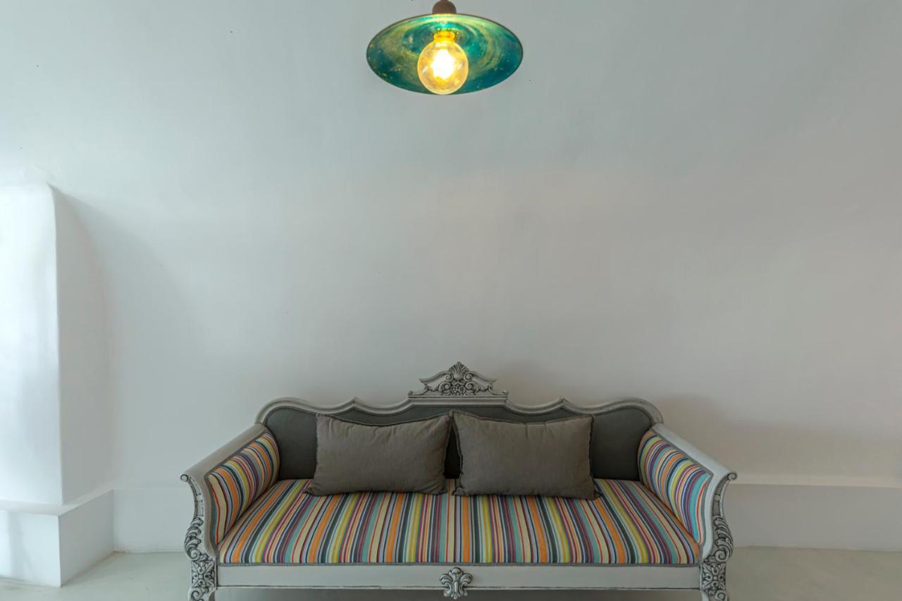 Pearl On The Cliff & By Pearl Collection Hotel Imerovigli (Santorini)