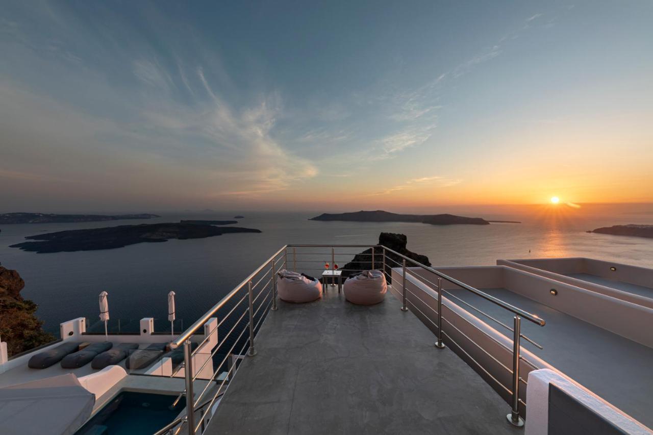 Hotel Pearl On The Cliff & By Pearl Collection 3*