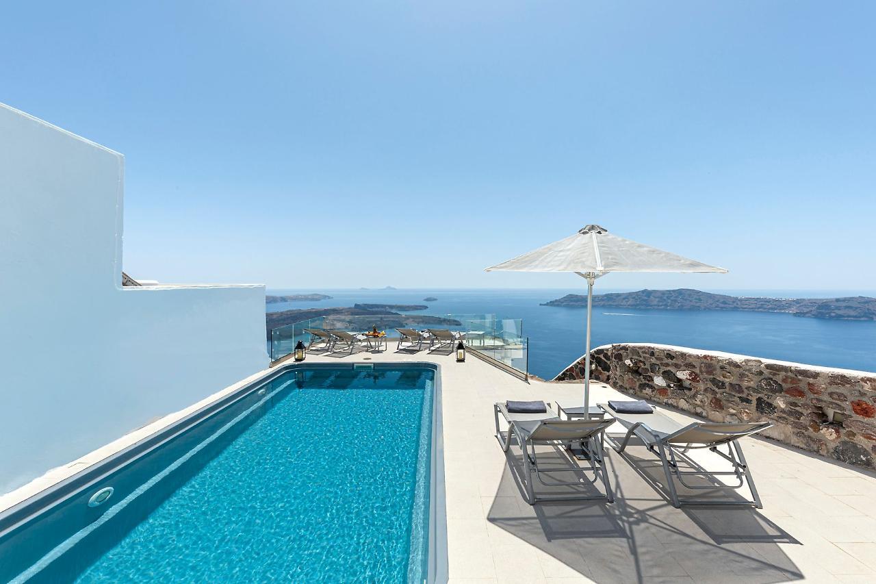 Pearl On The Cliff & By Pearl Collection Hotel Imerovigli (Santorini)